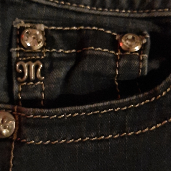 SOLD - Picture 6 of 8